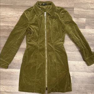 7 for All Mankind SZ 4 Olive Green Zip-Up Corduroy dresss